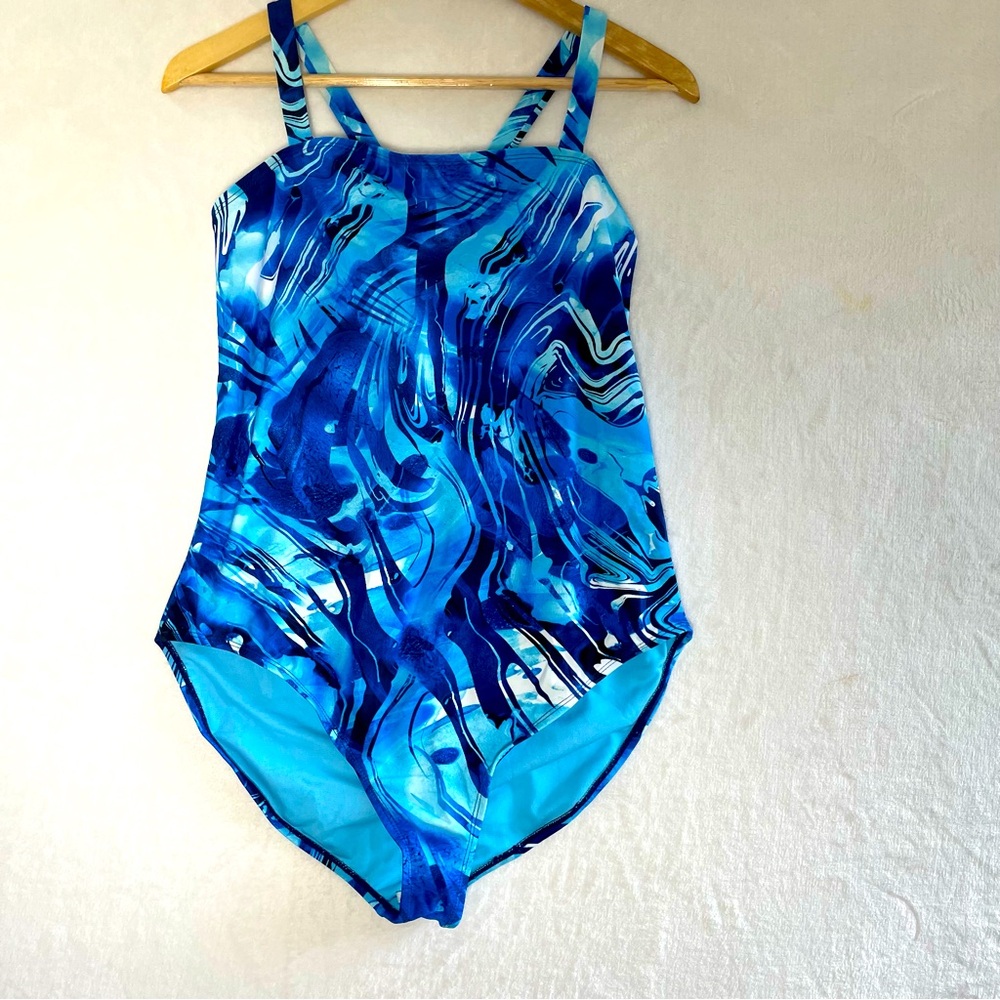 Peyton and Parker NWT plus one piece swimsuit 22.5 blue waves
